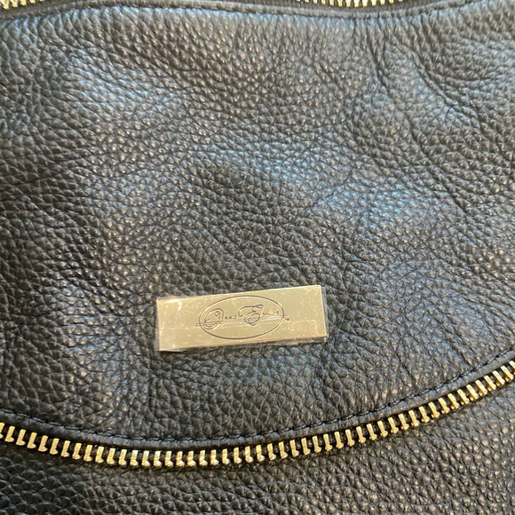 Onna Ehrlich Large Black Leather Shoulder Purse with Tassel & Gold Hardware - Picture 4 of 6